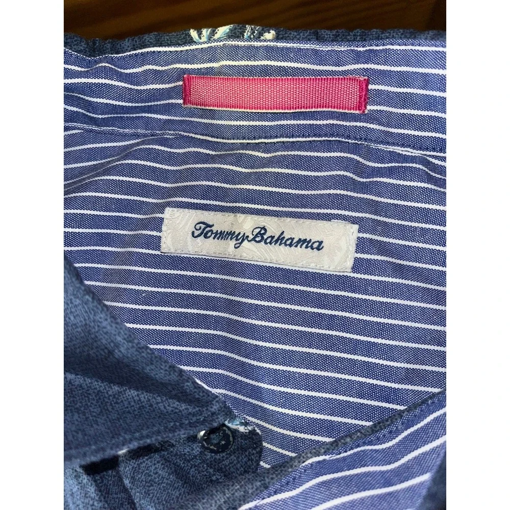 Tommy Bahama Mens  Blue Embroidered Palm Tree Hammock Short Sleeve Button‎ Shirt